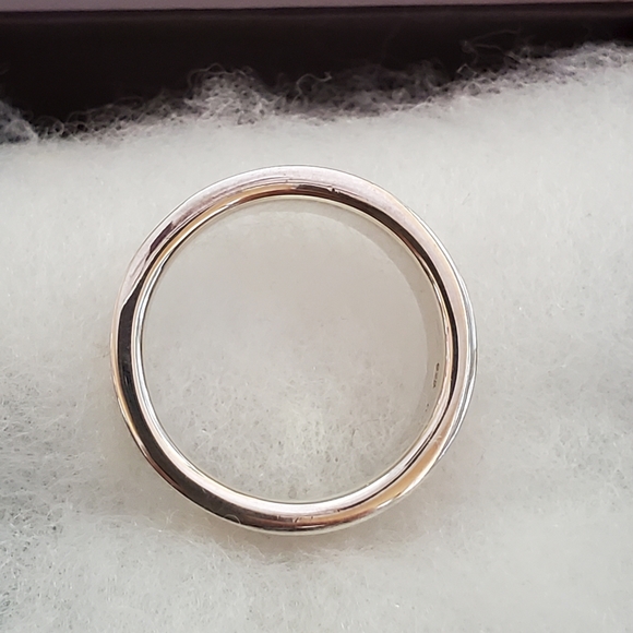 Ladies ring - Picture 2 of 5